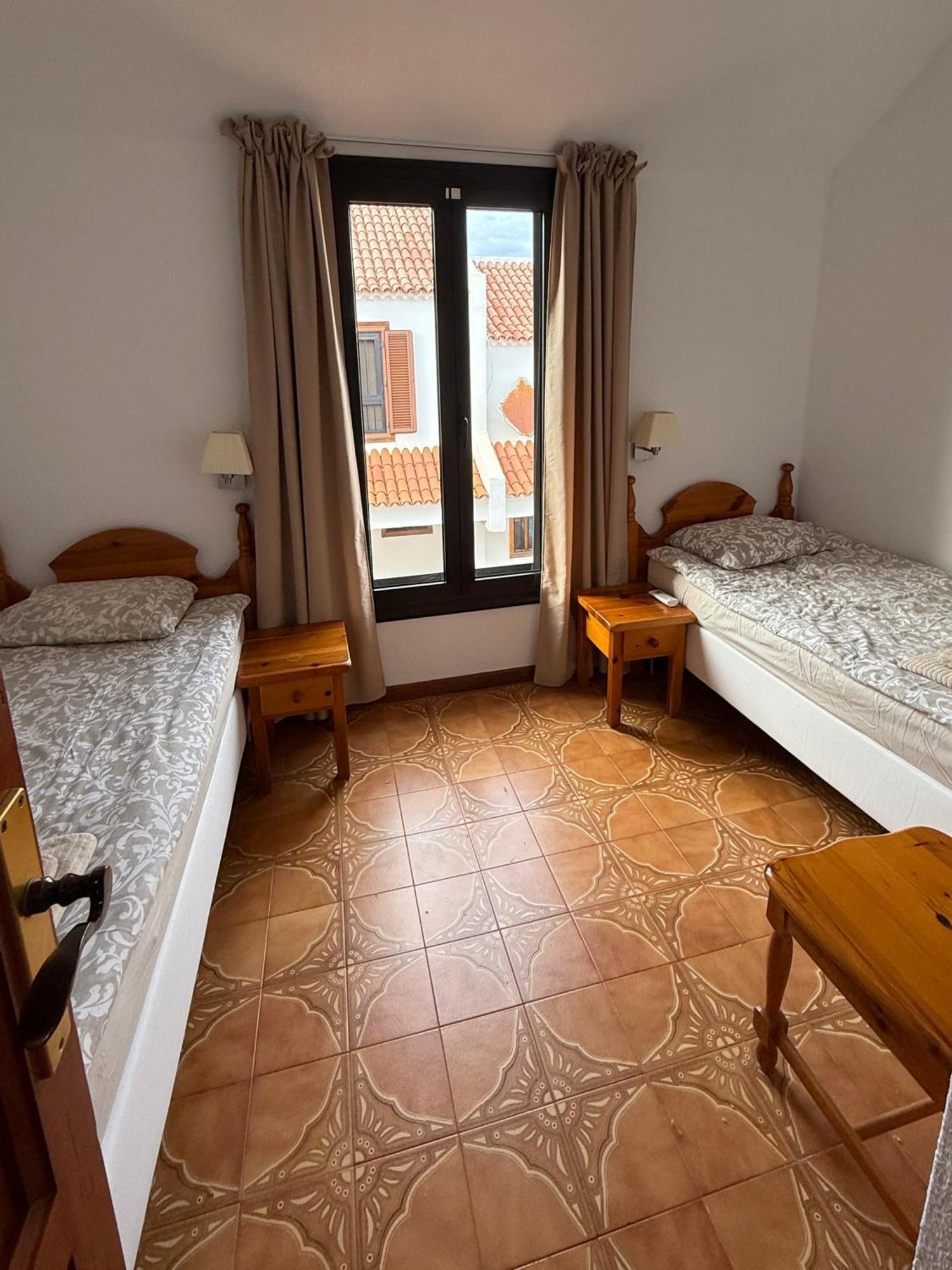 Sunny 2-Bedroom Apartment In Parque Santiago II Πλάγια ντε λας Αμέρικας Εξωτερικό φωτογραφία